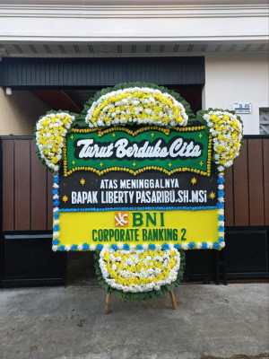 Papan Bunga Duka di Pudakpayung